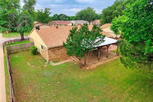 7949 Bermejo Rd, Fort Worth, TX 76112 - Photo 26