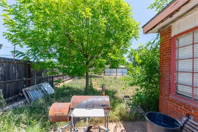 1757 Briarwood Street, Abilene, TX 79603 - Photo 2