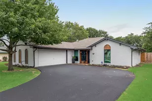 11231 McCree Rd, Dallas, TX 75238 - Photo 6