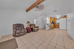 453 Irene St, Burleson, TX 76028 - Photo 6