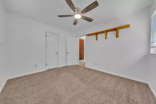 453 Irene St, Burleson, TX 76028 - Photo 20
