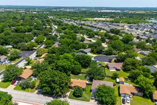 453 Irene St, Burleson, TX 76028 - Photo 34