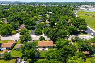 453 Irene St, Burleson, TX 76028 - Photo 38