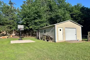 187 Sandy, Reno, TX 75462 - Photo 2