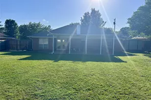 187 Sandy, Reno, TX 75462 - Photo 4