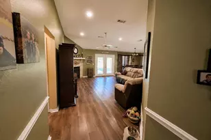 187 Sandy, Reno, TX 75462 - Photo 4