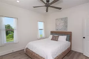 500 Waters Edge Dr, Lake Dallas, TX 75065 - Photo 16