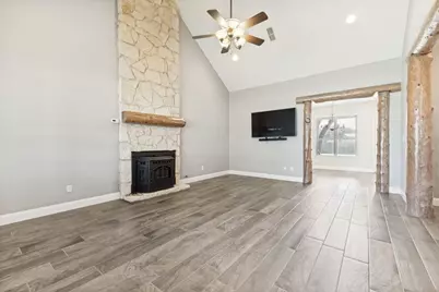 225 Pear Tree Lane, Collinsville, TX 76233 - Photo 4