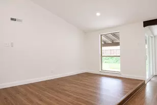 610 Apache Dr, Garland, TX 75043 - Photo 10