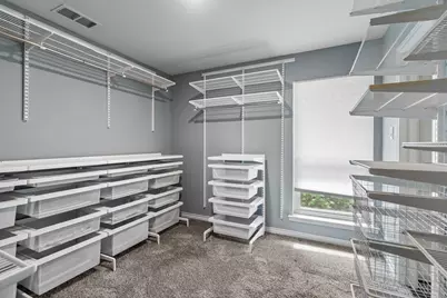 111 N Clearwater Drive, Highland Village, TX 75077 - Photo 22