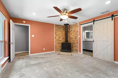 111 N Clearwater Drive, Highland Village, TX 75077 - Photo 20