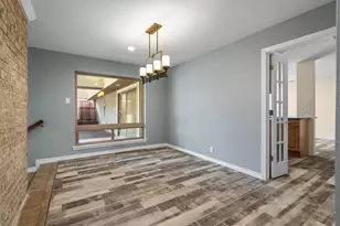 111 N Clearwater Dr, Highland Village, TX 75077 - Photo 8
