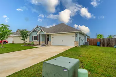 105 Arrowhead Drive, Sanger, TX 76266 - Photo 22