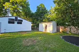 1029 W Shepherd St, Denison, TX 75020 - Photo 16