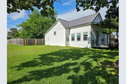 1029 W Shepherd Street, Denison, TX 75020 - Photo 2