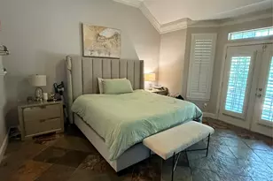 2651 Hidden Ridge Dr, Arlington, TX 76006 - Photo 24