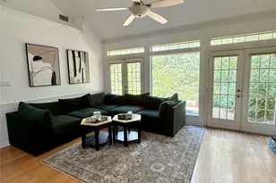 2651 Hidden Ridge Dr, Arlington, TX 76006 - Photo 12