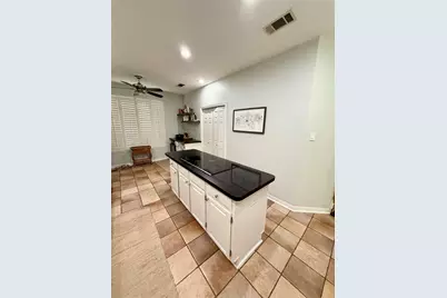 2651 Hidden Ridge Drive, Arlington, TX 76006 - Photo 22