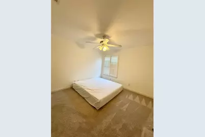 2651 Hidden Ridge Drive, Arlington, TX 76006 - Photo 32