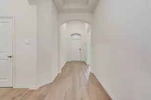 10620 Breezeway Dr, Aubrey, TX 76227 - Photo 6