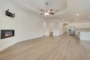 10620 Breezeway Dr, Aubrey, TX 76227 - Photo 8