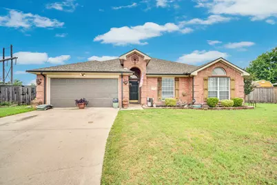 1605 S 3rd Street, Midlothian, TX 76065 - Photo 2