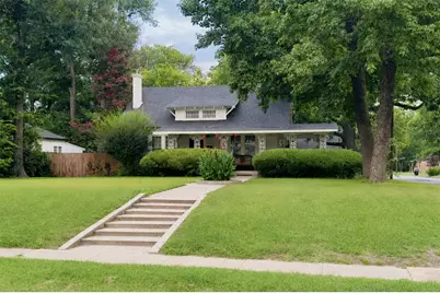 605 Davis Street S, Sulphur Springs, TX 75482 - Photo 2