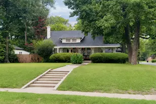 605 Davis Street S, Sulphur Springs, TX 75482 - Photo 2