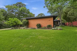 711 Ector St, Denton, TX 76201 - Photo 1