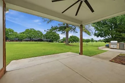 104 Kiowa Drive W, Lake Kiowa, TX 76240 - Photo 26