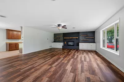104 Kiowa Drive W, Lake Kiowa, TX 76240 - Photo 6