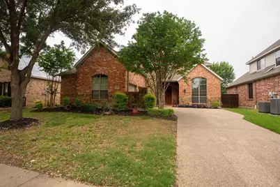 6947 Navigation Drive, Grand Prairie, TX 75054 - Photo 2