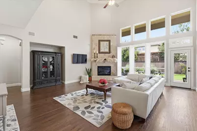 2207 Malin Drive, Trophy Club, TX 76262 - Photo 8