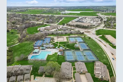 2207 Malin Drive, Trophy Club, TX 76262 - Photo 4