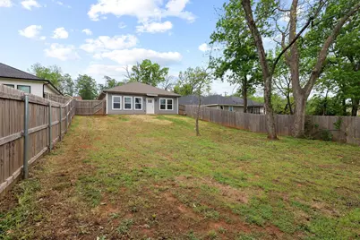 1221 W Johnson Street, Denison, TX 75020 - Photo 26