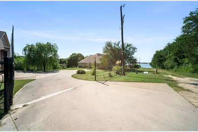 194 Old Howard Road, Waxahachie, TX 75165 - Photo 36