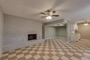 5709 Christie Ln, Garland, TX 75044 - Photo 8