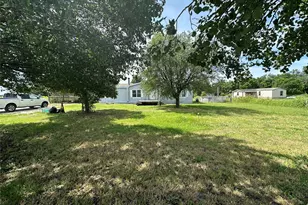 3360 Old Sherman Rd, Whitesboro, TX 76273 - Photo 2