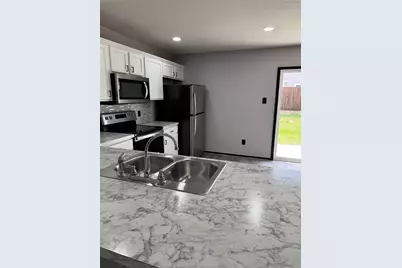 102 Rock Creek Lane, Terrell, TX 75160 - Photo 6