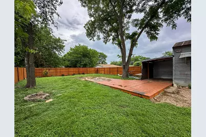 606 Lilly Street, Cleburne, TX 76033 - Photo 10