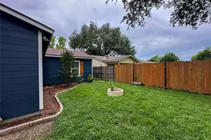 606 Lilly St, Cleburne, TX 76033 - Photo 8