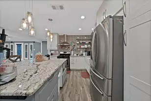 4605 Bayberry Ln, Garland, TX 75043 - Photo 10