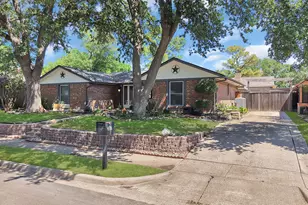 4605 Bayberry Ln, Garland, TX 75043 - Photo 2