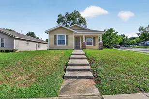 4421 E Kellis St, Fort Worth, TX 76119 - Photo 2