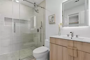 2039 Chestnut Rd, Carrollton, TX 75007 - Photo 16