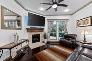 8421 La Fontaine Dr, North Richland Hills, TX 76182 - Photo 12