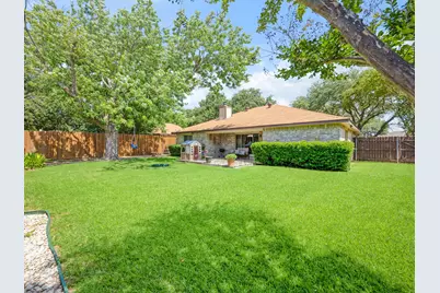 2032 Spicewood Road, Bedford, TX 76021 - Photo 18