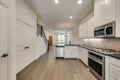 2401 Cort Drive #D, Carrollton, TX 75010 - Photo 6