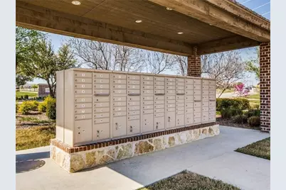 2401 Cort Drive #D, Carrollton, TX 75010 - Photo 32