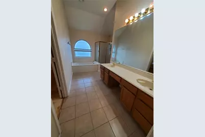 5423 Bryce Canyon Court, Fort Worth, TX 76137 - Photo 18